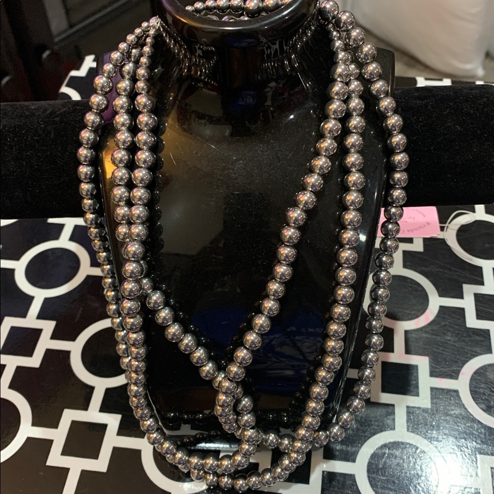 Elegant Silver Beaded Necklace
